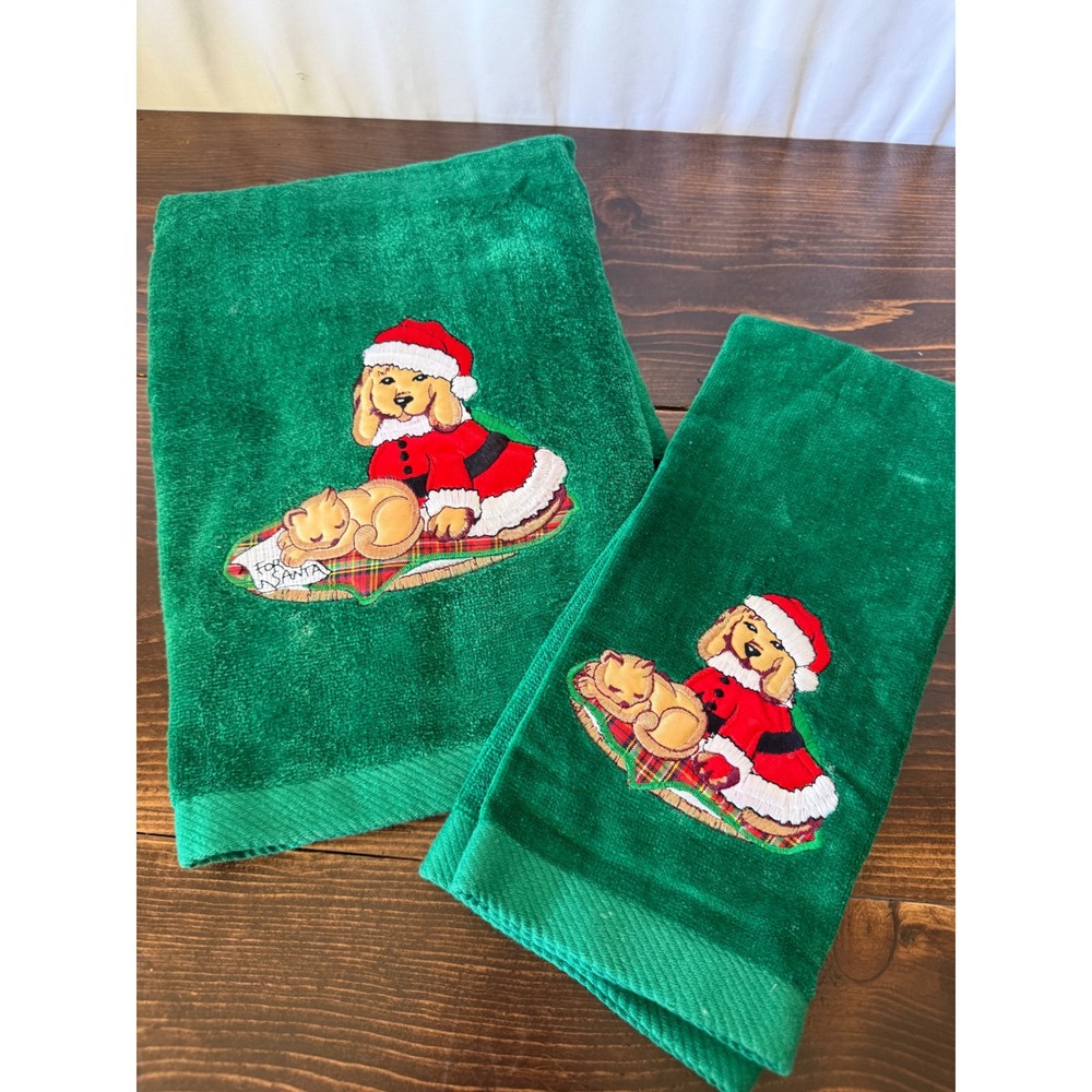Vintage Christmas Green Towel Set Embroidered Dog Santa Cat 2pc Bath Hand Cotton